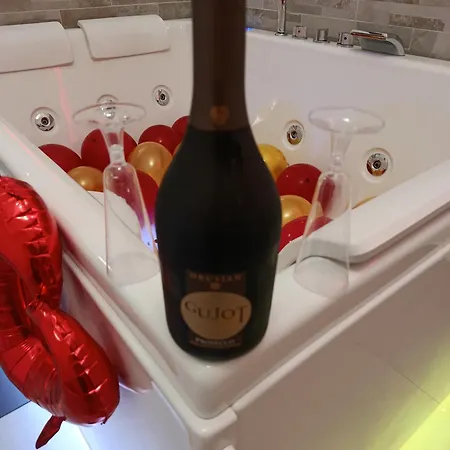 فندق مبيت وإفطار Bijou تارانتو