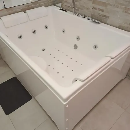 Bijou Bed and Breakfast Ταράντο